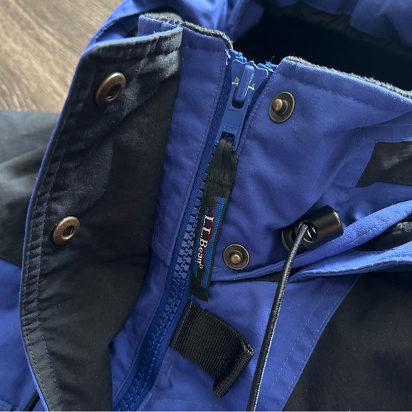 L.L. Bean Parka - Picture 9 of 12